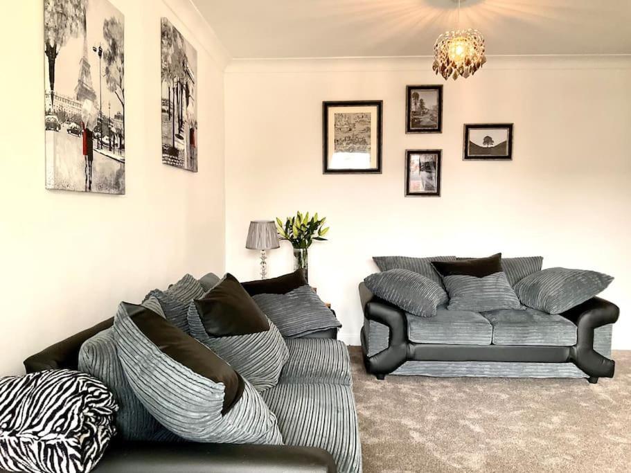 Morpeth Apartment *